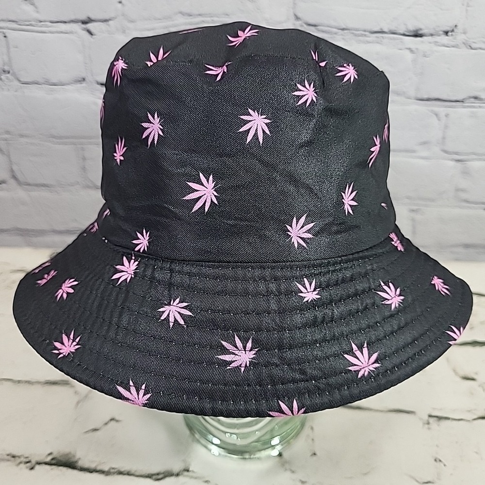 Retro Y2K Bucket Hat Pink Pot Leaf Print‎ Unisex OSFM Sun Cap